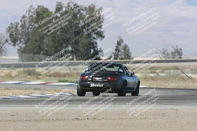 media/Jun-02-2024-CalClub SCCA (Sun) [[05fc656a50]]/Group 3/Qualifying/